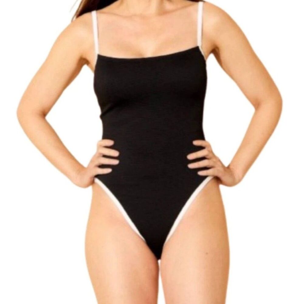 Shade & Shore NWT Black Textured Medium Coverage One Piece Swimsuit Size L